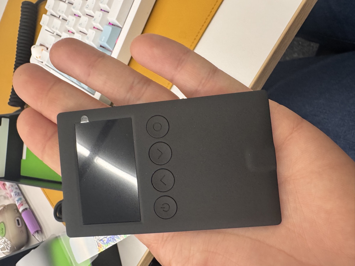OneKey Classic 1S retail box